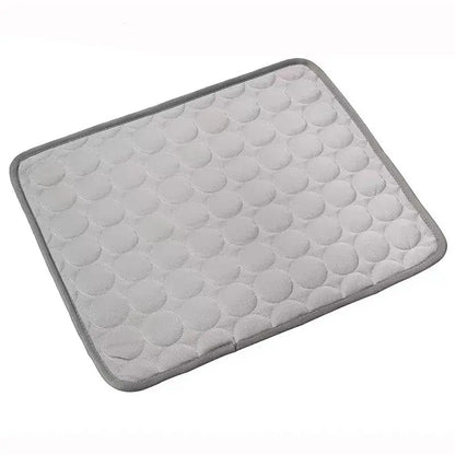 Pet Cooling Mat Cooling Ice Silk Mat for Dogs and Cats Anti-Bite Breathable Cooling Pad Ice Nest